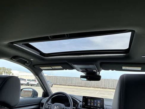 Used 2025 Honda CR-V Sport-L image 23