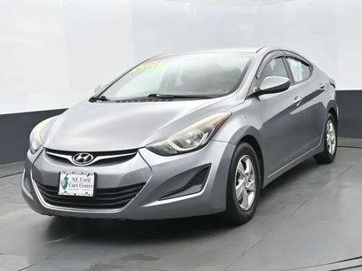 Used 2015 Hyundai Elantra SE