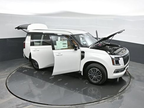 New 2026 Nissan Armada SL w/ Captain's Chari Seat Package image 69