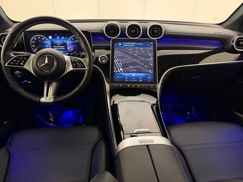 Used 2023 Mercedes-Benz GLC 300 4MATIC image 16