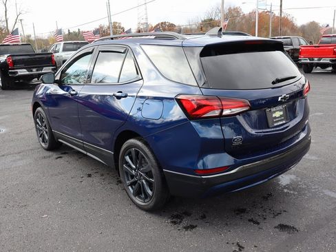 Used 2023 Chevrolet Equinox RS w/ LPO, Floor Liner Package image 3