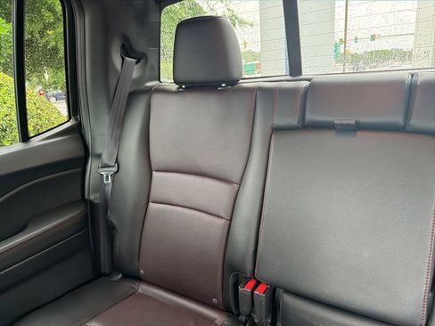 Used 2017 Honda Ridgeline Black Edition image 12