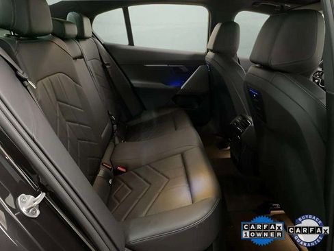 Used 2025 BMW 530i xDrive image 21