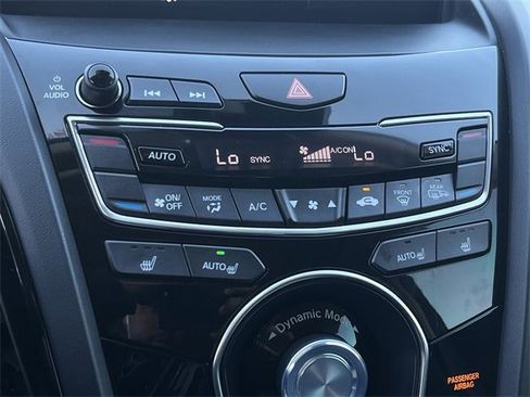 Certified 2024 Acura RDX w/ Technology Package image 20