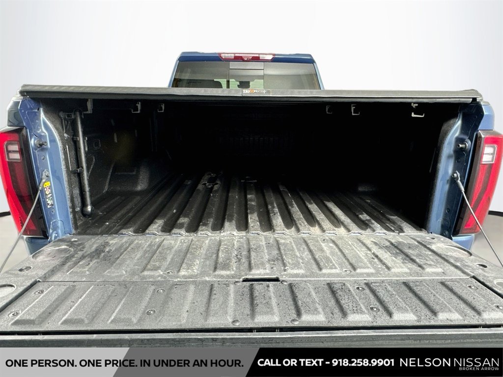 Used 2024 GMC Sierra 2500 Denali w/ Technology Package AWD/4WD image 28