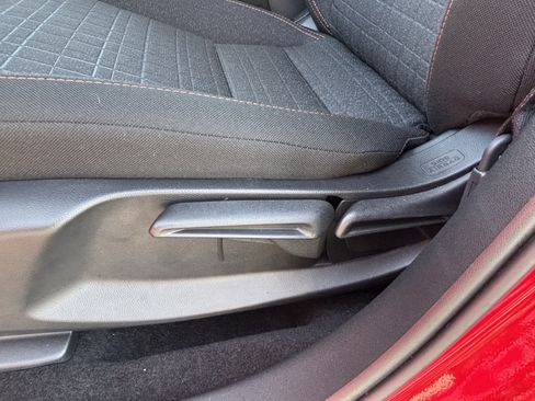 Used 2027 Honda HR-V Sport image 15