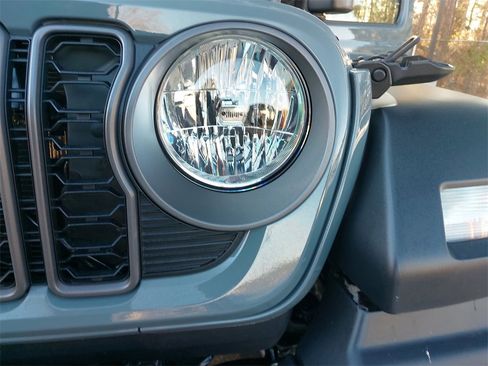 New 2025 Jeep Wrangler Sport S image 27