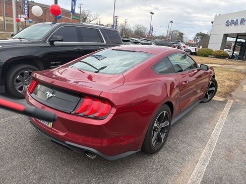 Used 2018 Ford Mustang Coupe image 14