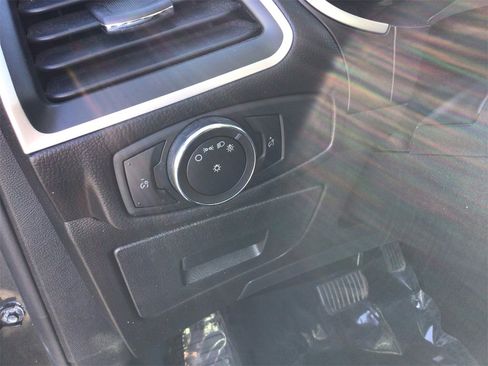 Used 2016 Ford Edge SEL w/ Equipment Group 201A image 17