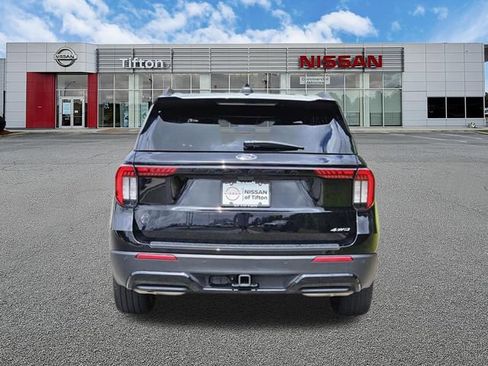 Used 2025 Ford Explorer ST-Line w/ ST-Line Street Pack AWD/4WD image 5