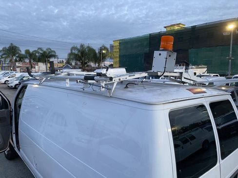 Used 2013 Ford E-150 and Econoline 150 w/ PWR Group image 16