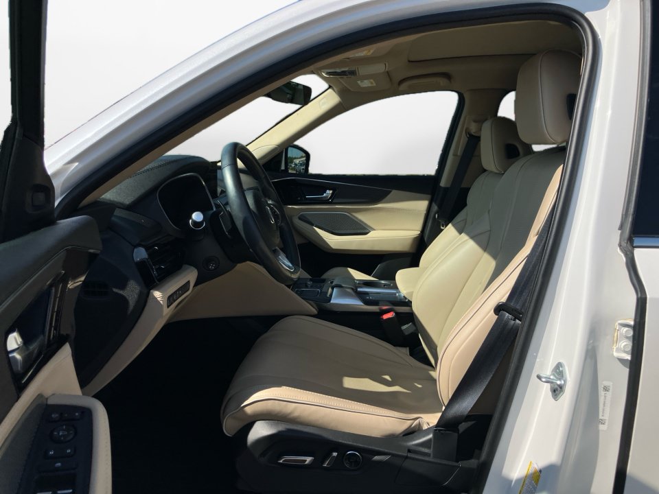 Used 2024 Acura MDX w/ Advance Package AWD/4WD image 11