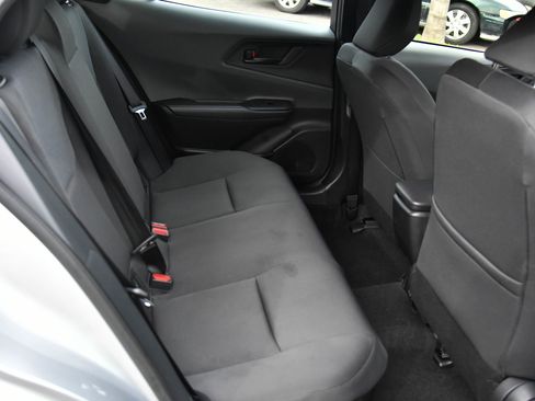 Used 2024 Toyota Prius LE image 39