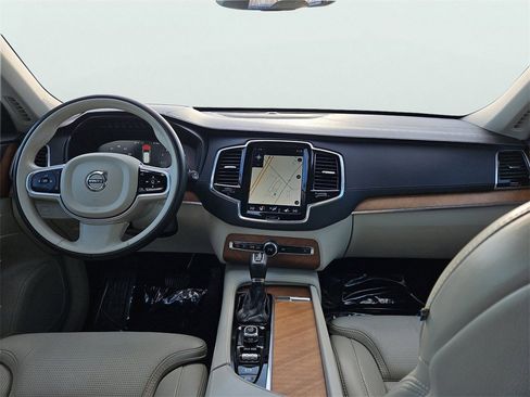 Used 2019 Volvo XC90 T6 Inscription w/ Advanced Package image 11