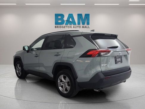 Used 2022 Toyota RAV4 XLE image 5