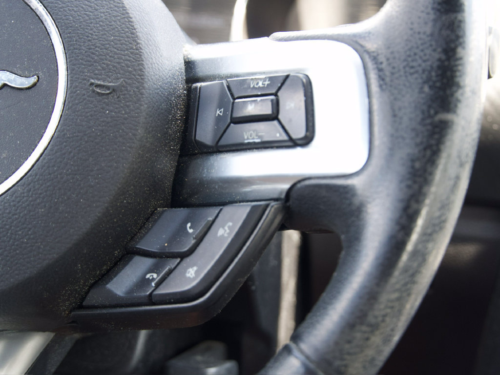 Used 2015 Ford Mustang Convertible RWD image 24