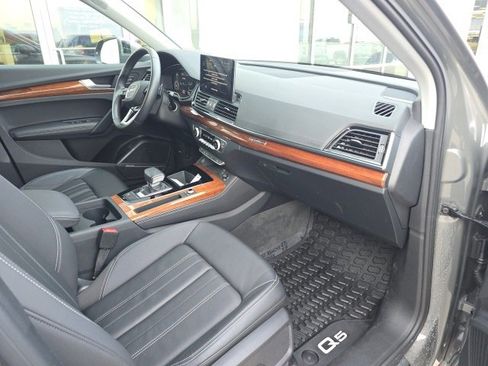 Used 2023 Audi Q5 2.0T Premium Plus w/ Premium Plus Package image 4