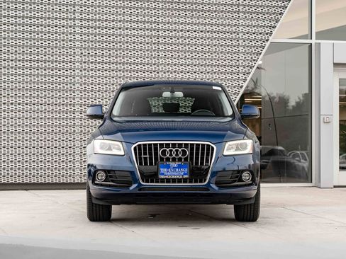 Used 2017 Audi Q5 2.0T Premium Plus w/ Technology Package AWD/4WD image 29
