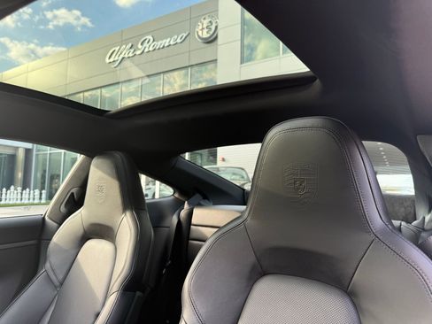 Used 2024 Porsche 911 Carrera 4 image 43