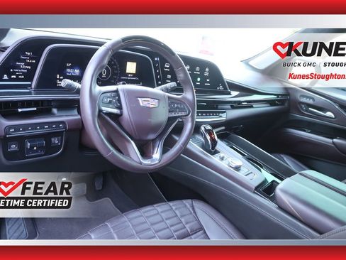 Used 2024 Cadillac Escalade ESV Sport Platinum w/ LPO, ONYX Package image 44