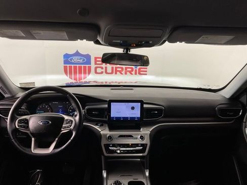 Certified 2021 Ford Explorer XLT w/ Equipment Group 202A image 19