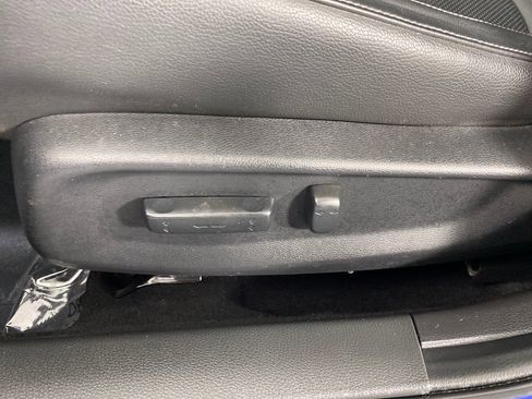 Used 2018 Honda Civic EX-L image 8