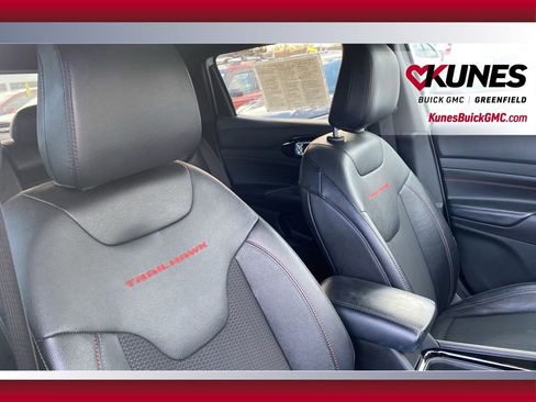 Used 2024 Jeep Compass Trailhawk image 37