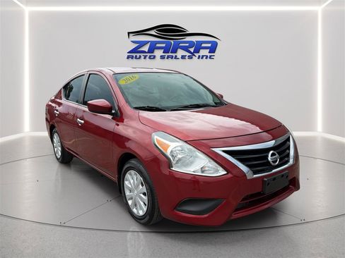 Used 2016 Nissan Versa SV FWD image 9
