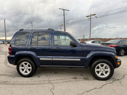 Used 2007 Jeep Liberty Limited image 6
