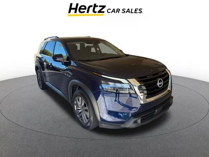 Used 2025 Nissan Pathfinder SV