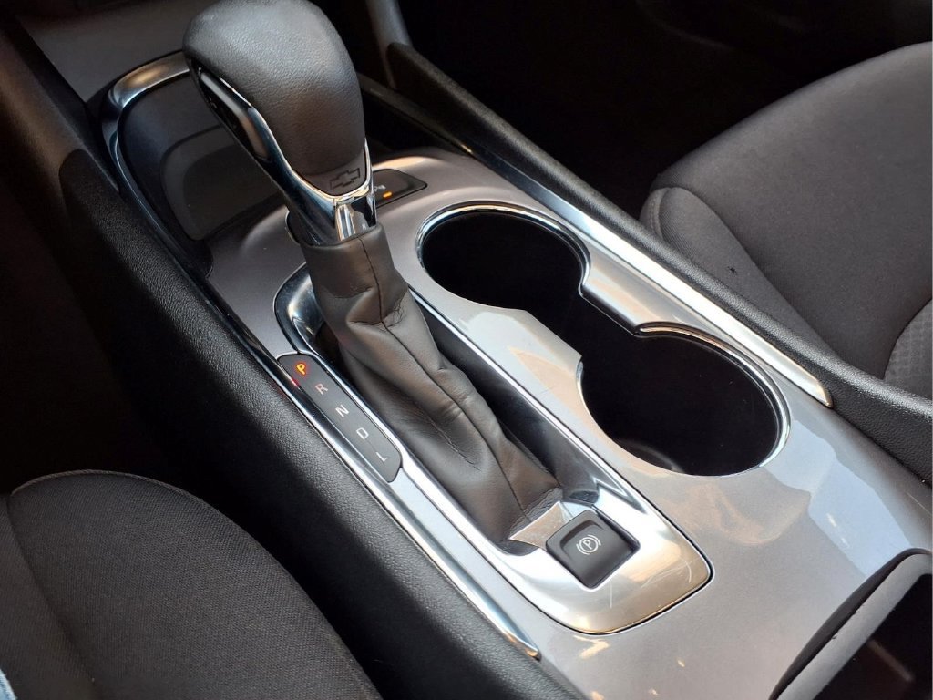 Used 2024 Chevrolet Malibu LT FWD image 17