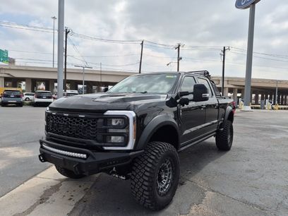 New 2025 Ford F250 Lariat w/ Lariat Ultimate Package