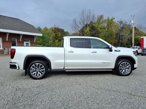 Used 2024 GMC Sierra 1500 Denali w/ Denali Reserve Package image 4