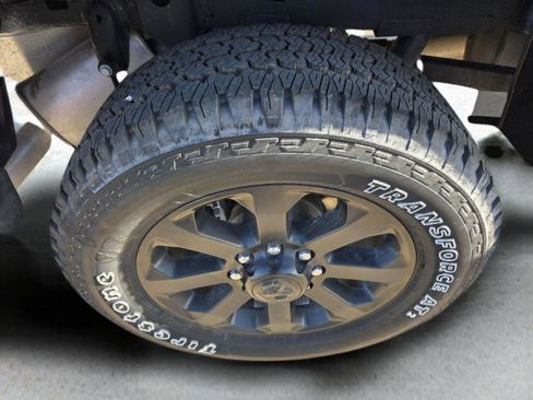 Used 2025 RAM 2500 Big Horn image 76