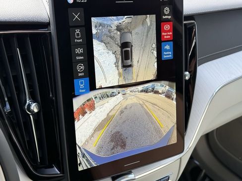 New 2026 Volvo XC60 B5 Ultra w/ Climate Package image 20