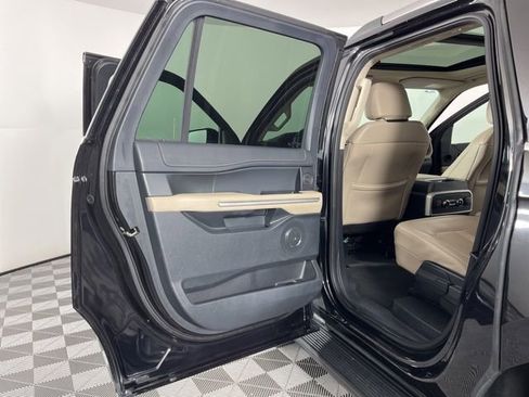 Used 2024 Ford Expedition Max Limited image 45