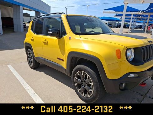 Used 2023 Jeep Renegade Trailhawk AWD/4WD image 7