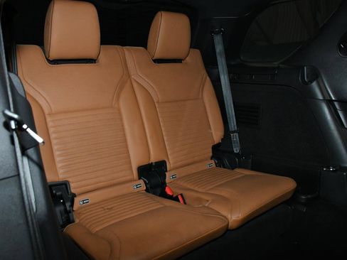 Used 2018 Land Rover Discovery HSE AWD/4WD image 43