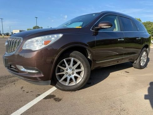 Used 2017 Buick Enclave Leather FWD image 5