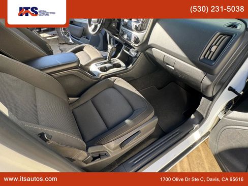 Used 2018 Chevrolet Colorado LT w/ Safety Package RWD image 10