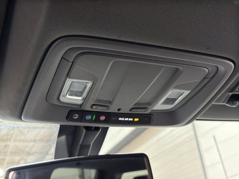 Used 2021 Chevrolet Silverado 2500 LT w/ Fleet Comfort Package image 32