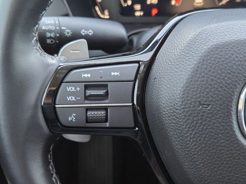 Certified 2025 Acura ADX AWD image 42