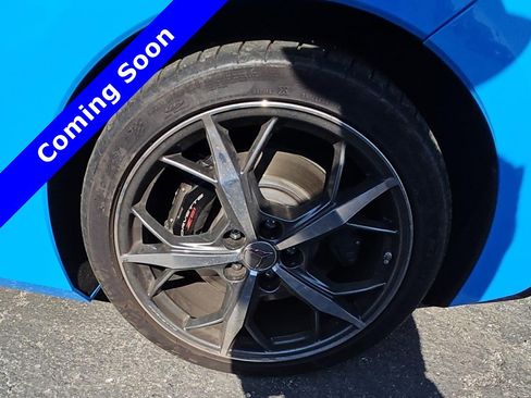 Used 2023 Chevrolet Corvette Stingray Coupe w/ Z51 Performance Package image 13