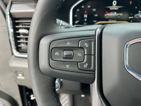 New 2025 GMC Sierra 2500 Denali Ultimate w/ Max Trailering Package image 17