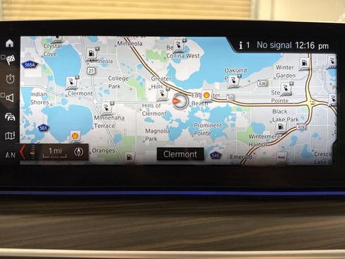 Used 2018 BMW 530e w/ Premium Package 2 RWD image 16