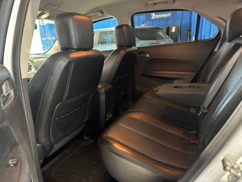 Used 2017 Chevrolet Equinox LT w/ Sport Edition FWD image 8