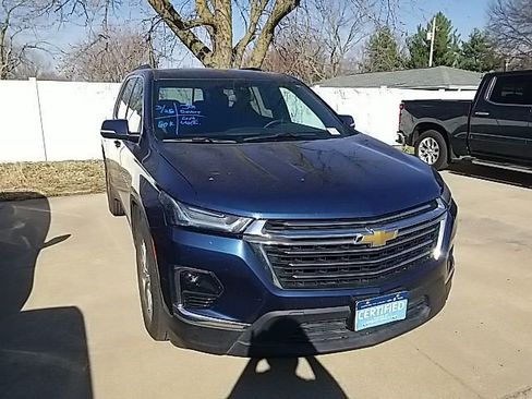 Certified 2023 Chevrolet Traverse LT image 4