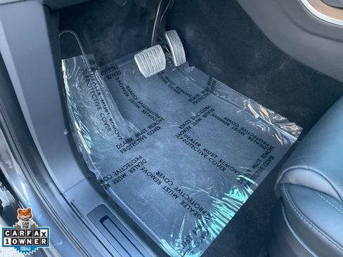 Used 2023 Tesla Model X image 21