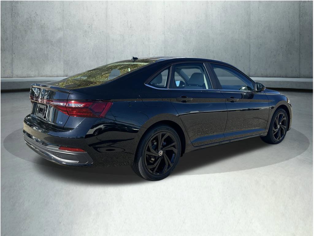 New 2027 Volkswagen Jetta SE FWD image 5