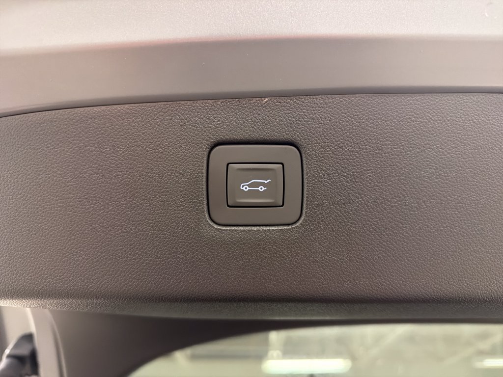 New 2026 Buick Envista Sport Touring w/ Convenience I Package FWD image 16